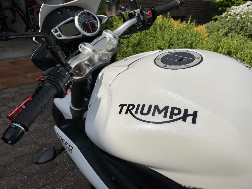 Motorrad verkaufen Triumph Speed Triple Ankauf